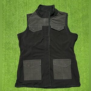 Women’s  XXL Smith & Wesson Conceal Carry heavy duty hunting canvas vest Black